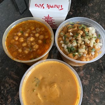Indian Vegan Cafe signature dishes Tofu Tikka MasalaSaag TofuPunjabi Chana MasalaSamosa Chaat